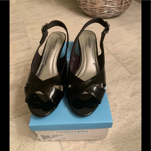 comfort plus by Predictions Nenet Black Patent Leather Wedge - Picture 1 of 12